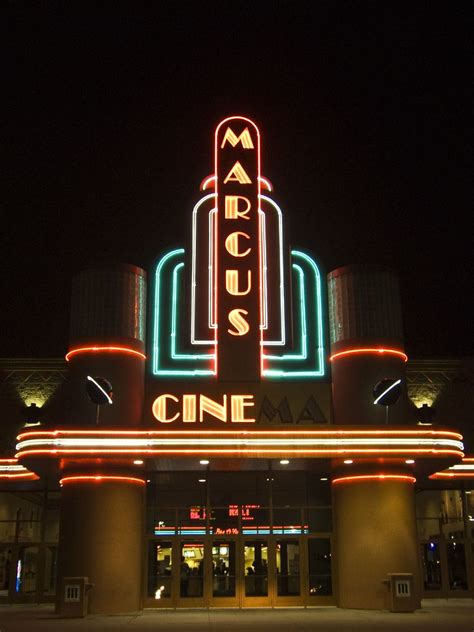 MARCUS THEATER OAKDALE | MARCUS THEATER OAKDALE