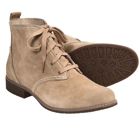 Timberland Earthkeepers Shoreham Desert Boots (For Women) - Save 40%