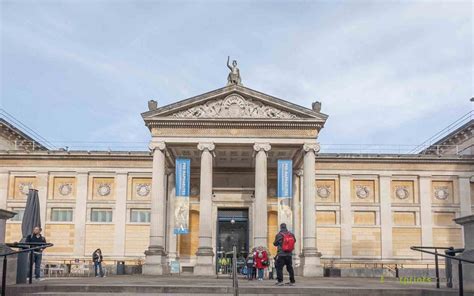 The Best Museums in Oxford - Footprints Tours