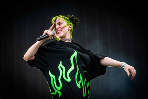 Billie Eilish ya no lee comentarios en Instagram: "Estaban destruyendo ...