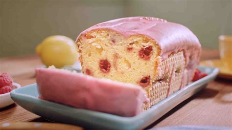 Mary Makes It Easy | S2:E1 | Lemon Raspberry Loaf Recipe | CTV