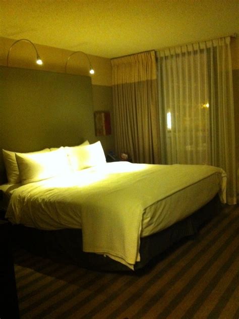 Crowne Plaza Chicago West Loop, an IHG Hotel reviews, photos - Downtown ...