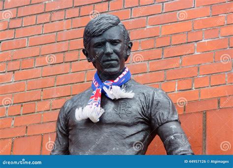 John Greig Statue editorial photo. Image of soccer, ibrox - 44957126