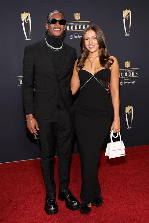 Garrett Wilson & Girlfriend Tatum Talboo Match in Black at NFL Honors ...