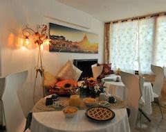 Bed & Breakfast Domus Domiziana, Rome, Italy - www.trivago.com