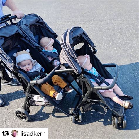 Best Strollers for Triplets, Quads or Big Families: Our Picks for 2020