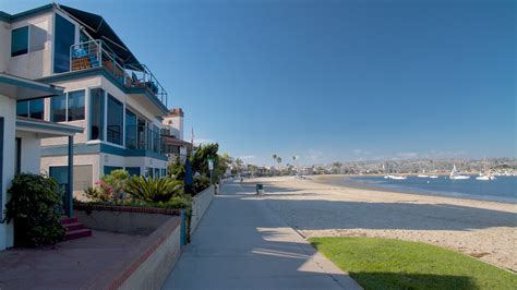 Mission Beach in San Diego, California | Expedia.ca