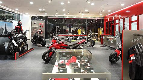 Ducati dealers offering pre-GST benefits on select merchandise - BikeWale