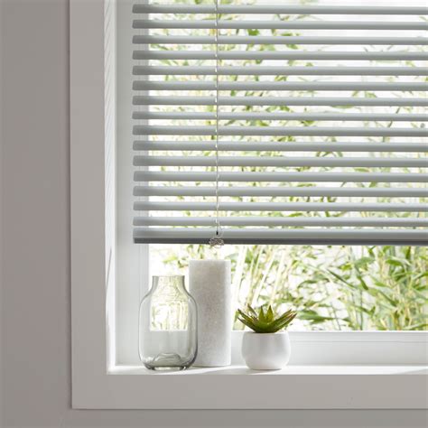 Colours Studio Grey Venetian blind (W)75 cm (L)180 cm | Departments | DIY at B&Q