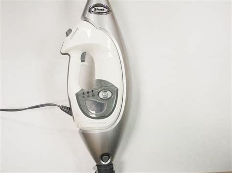 Shark Lift-Away Professional Steam Pocket Mop Repair Help: Learn How to Fix It Yourself.