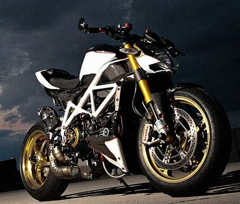 Ducati Streetfighter Custom