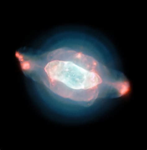 Saturn Nebula's Splendid Rings Captured in New Images | Space