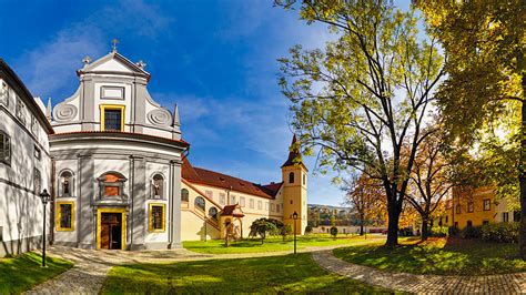 Český Krumlov: A Complete Guide For A Perfect Day Trip From Prague