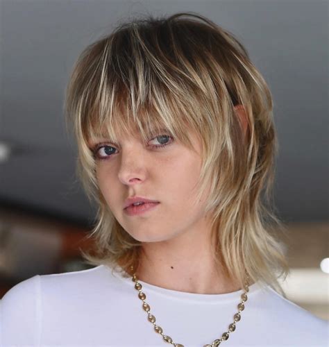 40 Hot Wolf Cut Hair Ideas for the New Season - Hair Adviser