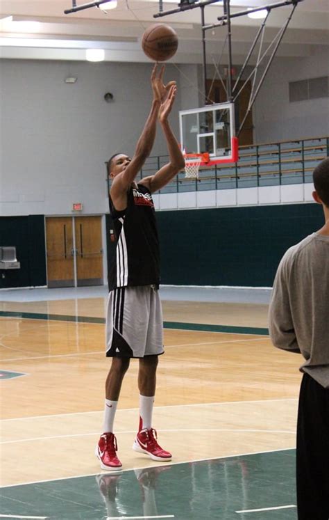 Giannis Antetokounmpo Workout - 8/1/13 Photo Gallery | NBA.com