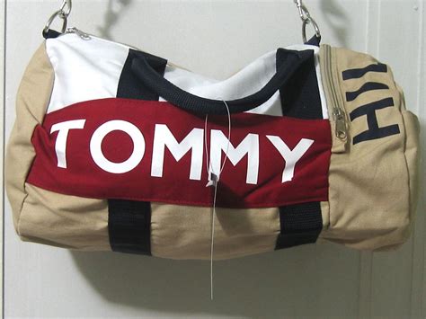 Boutique Malaysia: TOMMY HILFIGER DUFFLE GYM / SPORTS BAG