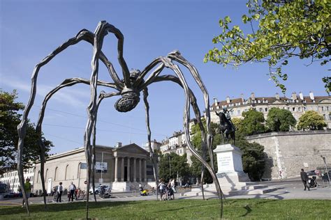 Louise Bourgeois's Spiders: A Guide to Their History and Meaning