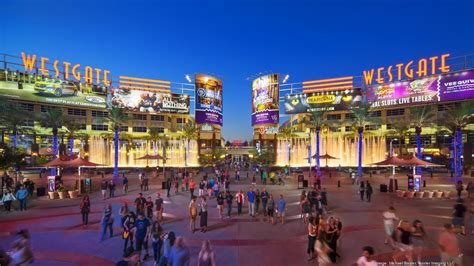 Bob Parsons, YAM Properties buy Westgate Entertainment District from iStar for $133 million ...