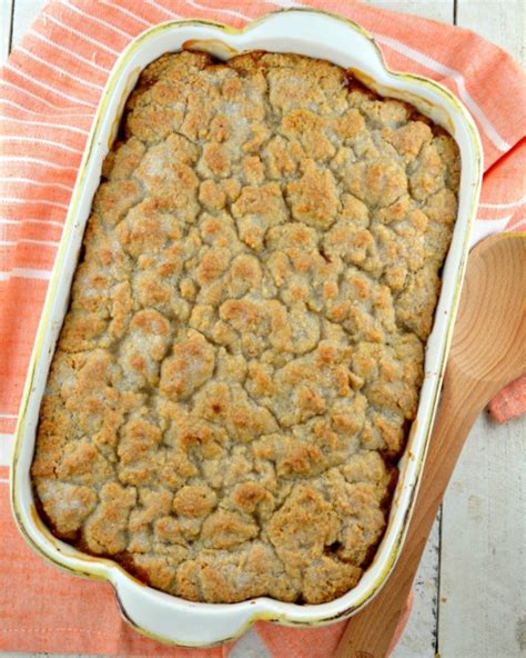 Seriously The Best Southern Peach Cobbler! - Gonna Want Seconds