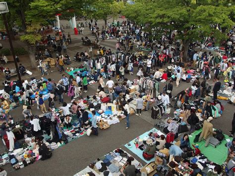 Japan's Best Flea Markets | All About Japan