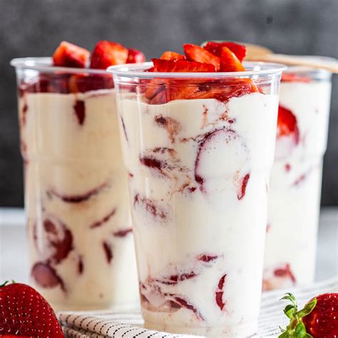 Fresas Con Crema (strawberries & cream) - Maricruz Avalos Kitchen Blog