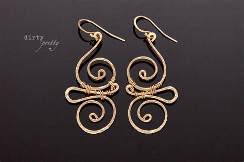 14th Anniversary Gifts for Her: unique gold jewelry for your 14th wedding anniversary ...