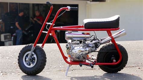 Mini Bike Mayhem! Taco Mini Bikes Custom HOT ROD Bike! HOT ROD Unlimited Ep. 46 - YouTube