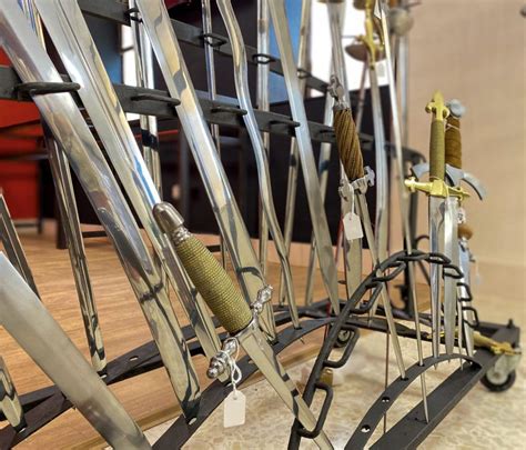 Toledo sword maker inherits art in Mariano Zamorano Factory