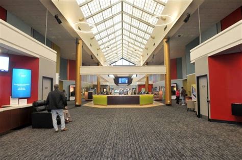 Showcase Cinemas in North Attleboro revamped, including recliner seats ...