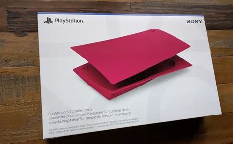 Sony PlayStation 5 Cosmic Red Cover [AM] - Consolevariations