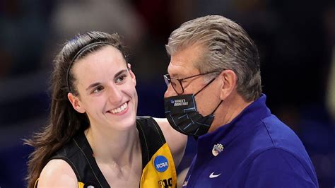 UConn's Geno Auriemma explains why he didn't recruit Caitlin Clark - News