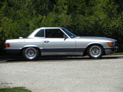 1981 Mercedes-Benz 500SL | Volo Museum