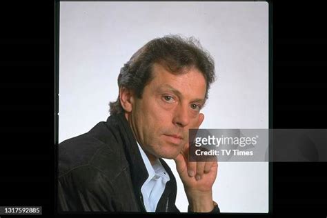 Actor Leslie Grantham, circa 1989. News Photo - Getty Images