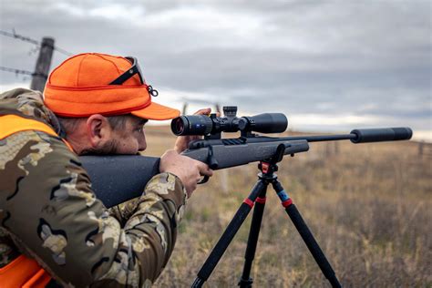 New Guns: Weatherby Mark V Hunter - Petersen's Hunting