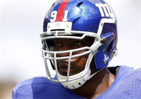 NY Giants' Justin Tuck makes surprise appearance in 24-0 victory over ...