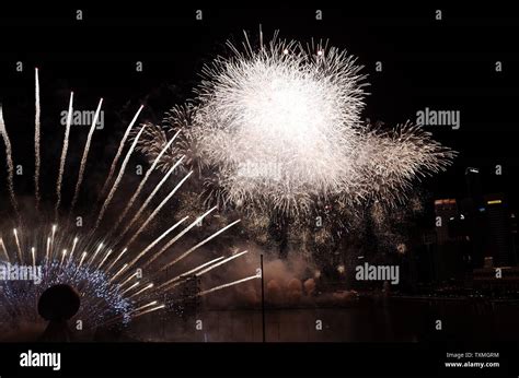 Singapore New Year fireworks Stock Photo - Alamy