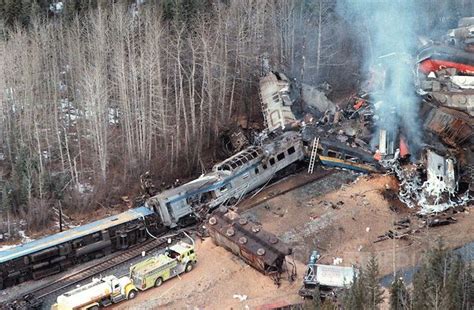 Hinton train collision ~ Detailed Information | Photos | Videos