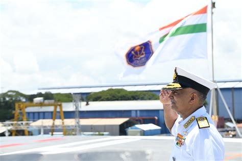 History Of Indian Navy Flag [Changes From 1947 - 2022] | DDE