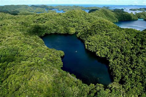 Landmarks of Micronesia | Wondermondo