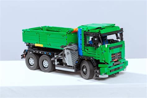 LEGO MOC Dump Truck by xiaogu | Rebrickable - Build with LEGO