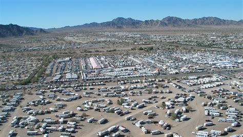 Quartzsite a mecca for rock hounds