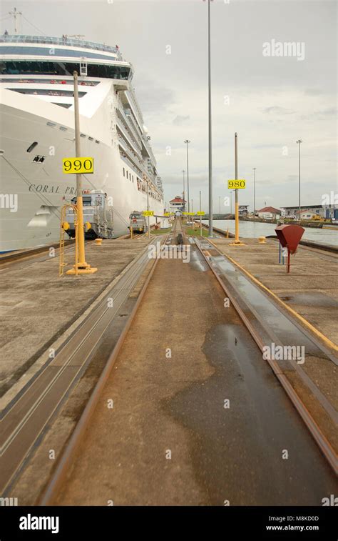 Coral Princess cruise ship passes through the Panama Canal Stock Photo - Alamy