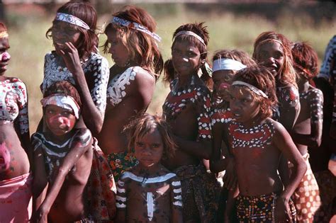 Girls decorated | Aboriginal Dancing | Northern Territory | Australia ...