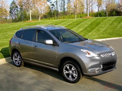 New 2012 Nissan Rogue Crossover ~ Car and Style