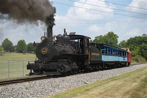 PRR steam engine operating at Williams Grove - Trains