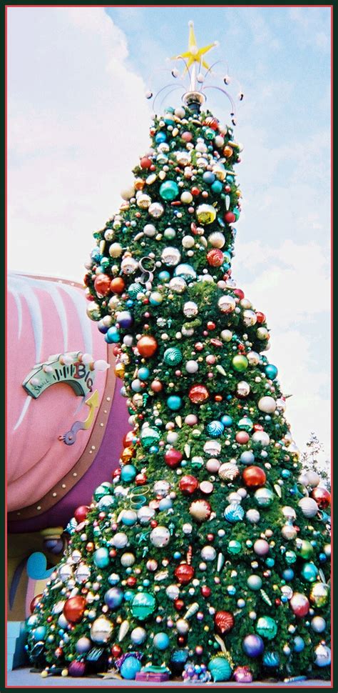 Whoville Christmas Tree by dendarr on DeviantArt