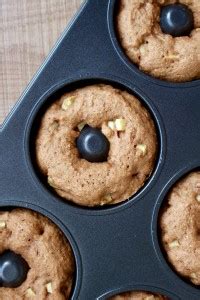 Vegan Apple Cinnamon Baked Doughnuts | The Conscientious Eater