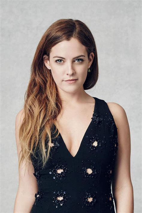 RILEY KEOUGH – Smallz & Raskind Portraits at 21st Annual Critics’s Choice Awards 0/17/2016 ...