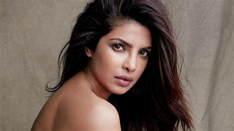 Priyanka Chopra Wallpapers Images Photos Pictures Backgrounds