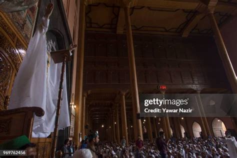 Mosque Of Umar Photos and Premium High Res Pictures - Getty Images